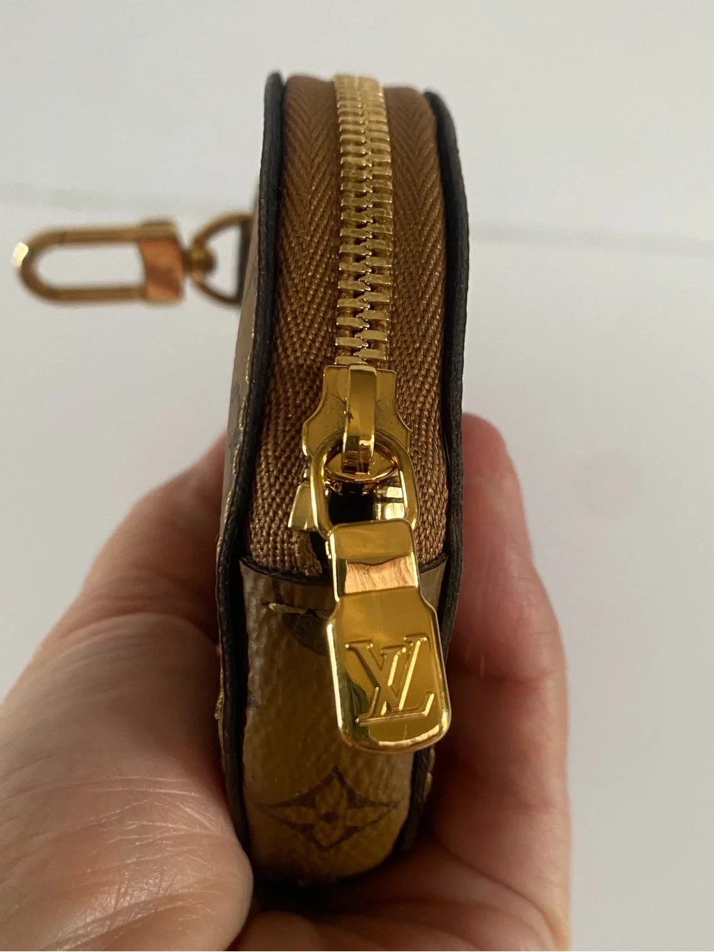 Louis Vuitton round coin purse